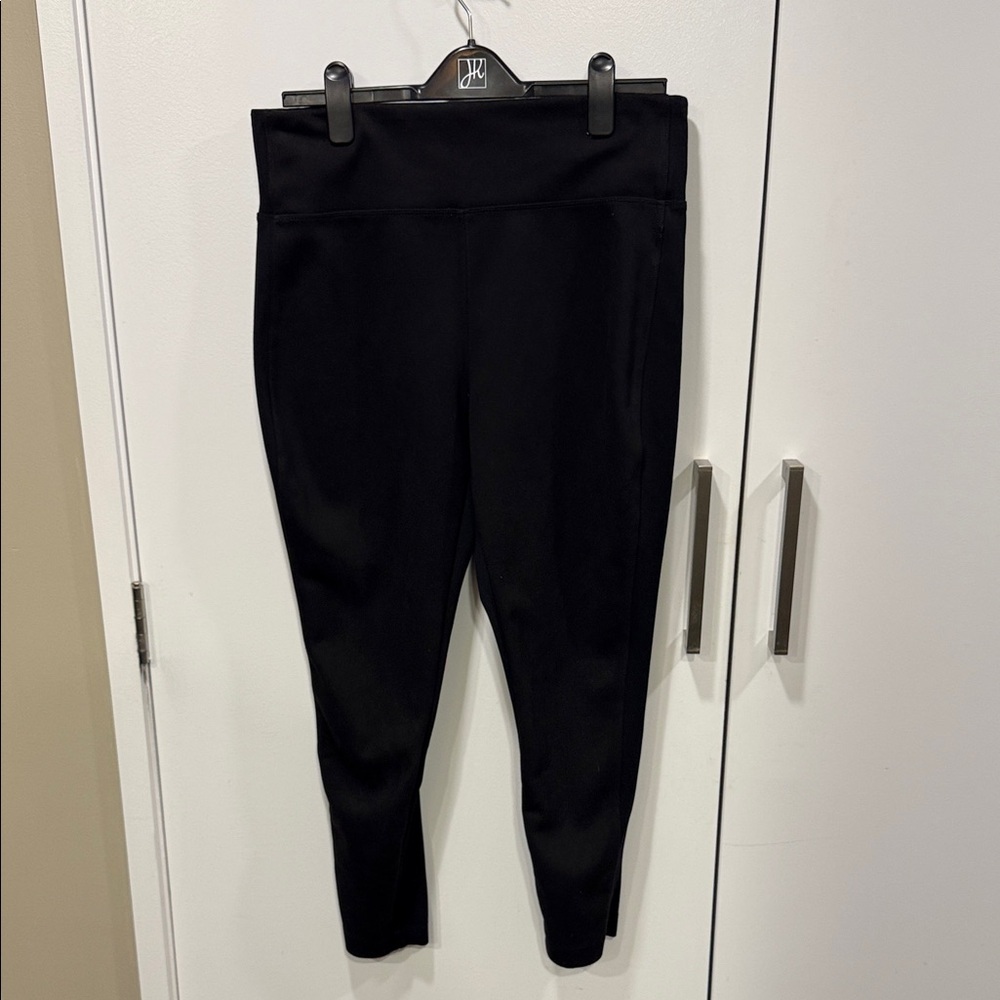 Black High-Waisted Leggings
